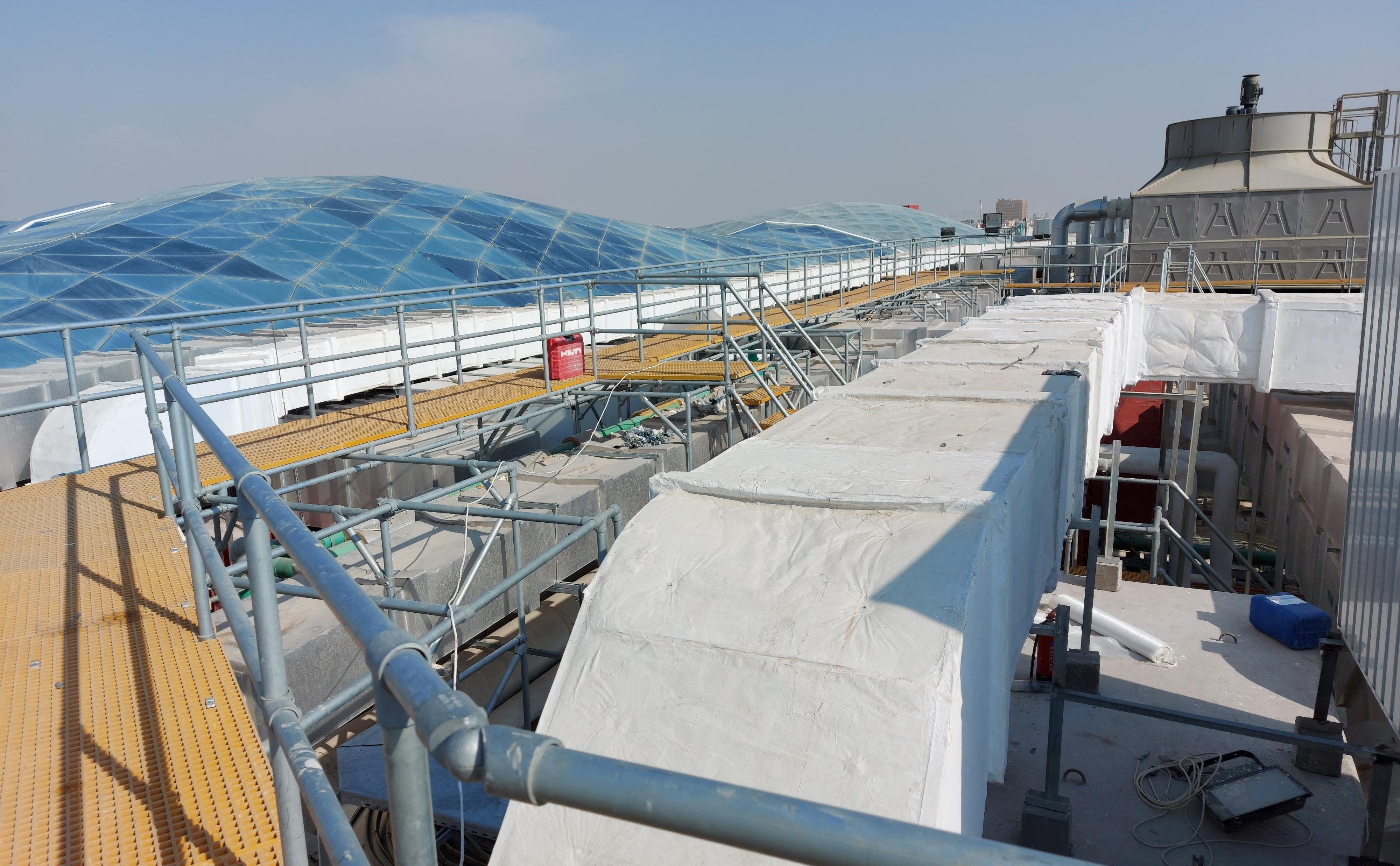 roof maintenance platform